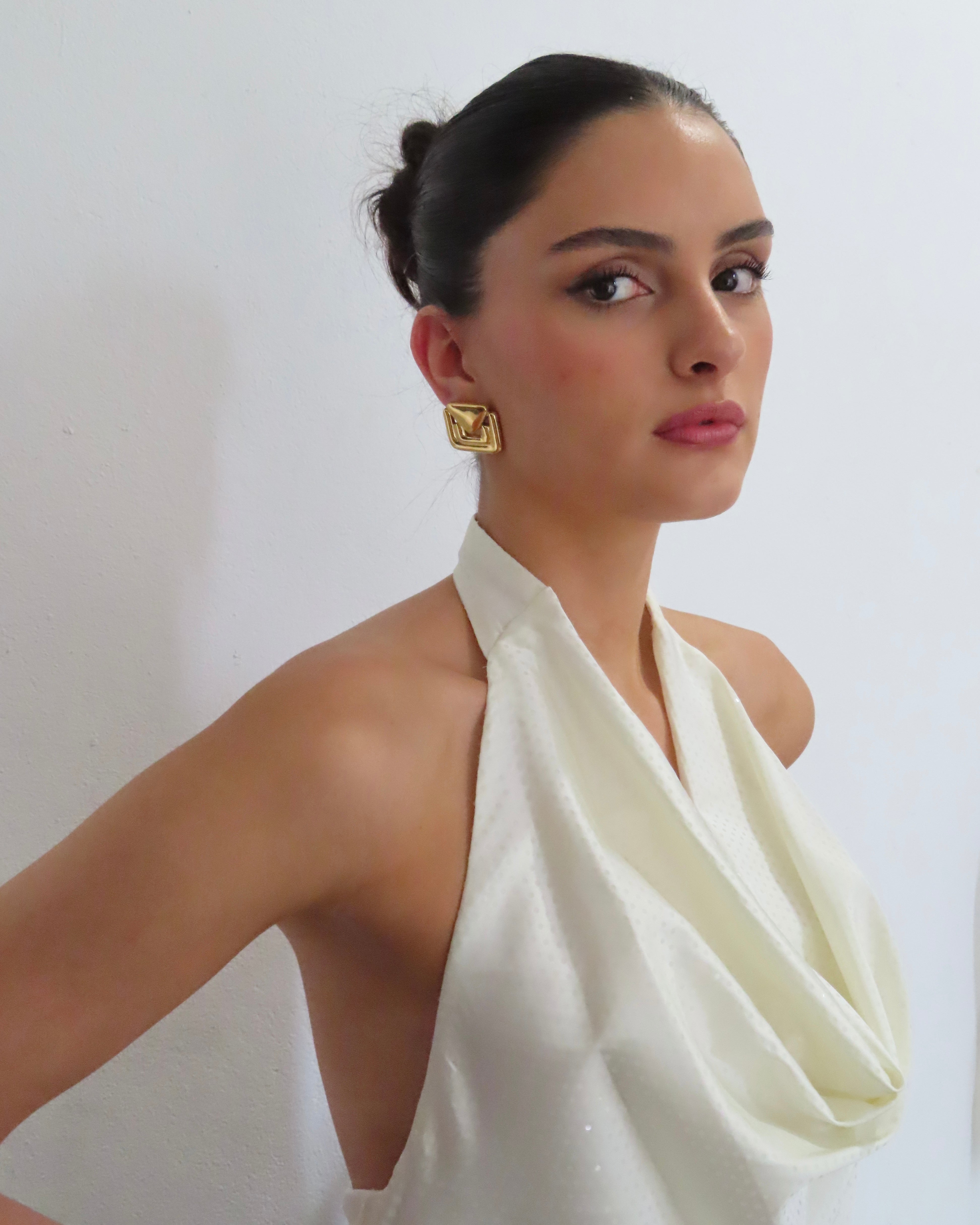 Rhey Earrings