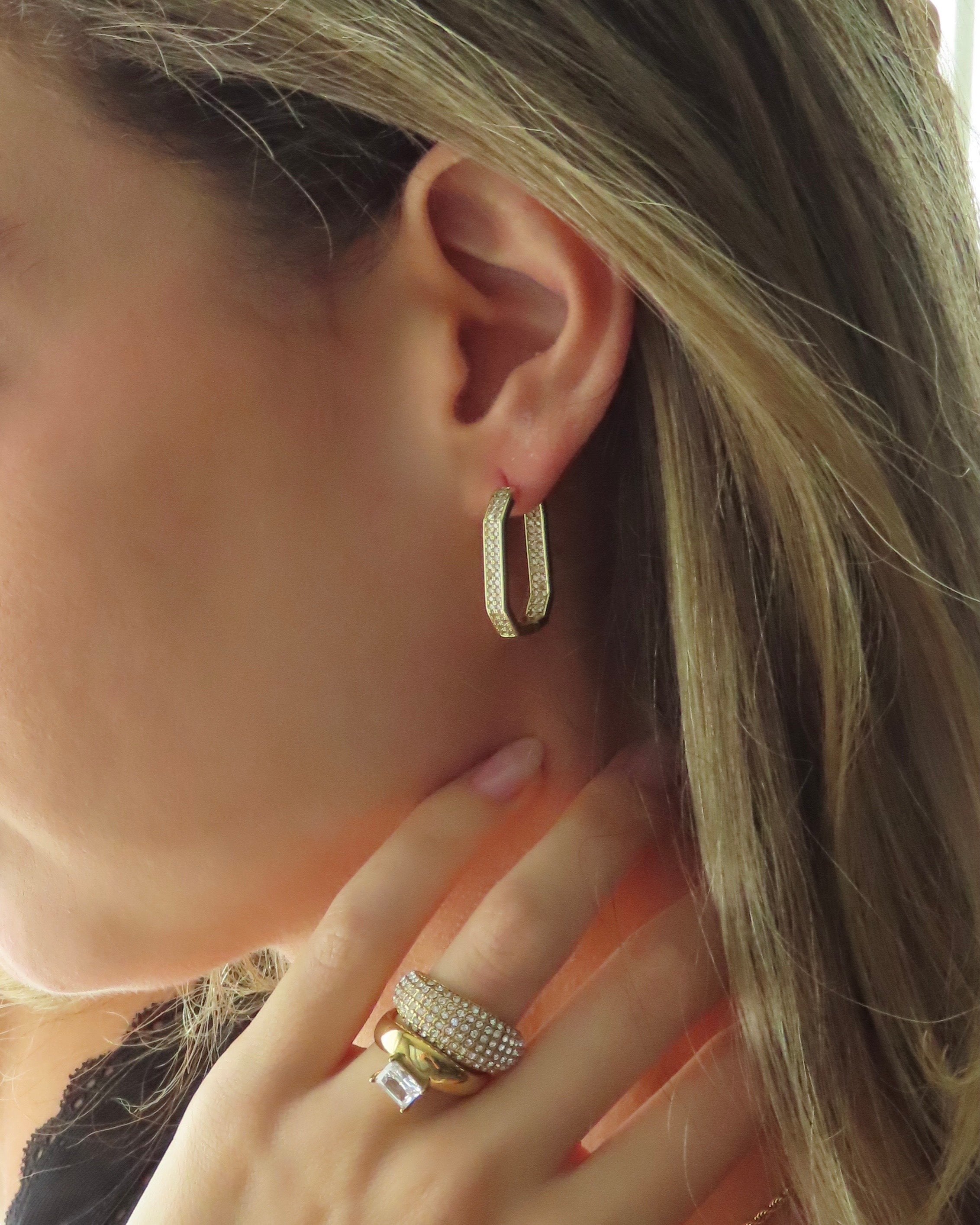 Kenny Pavé Hoops