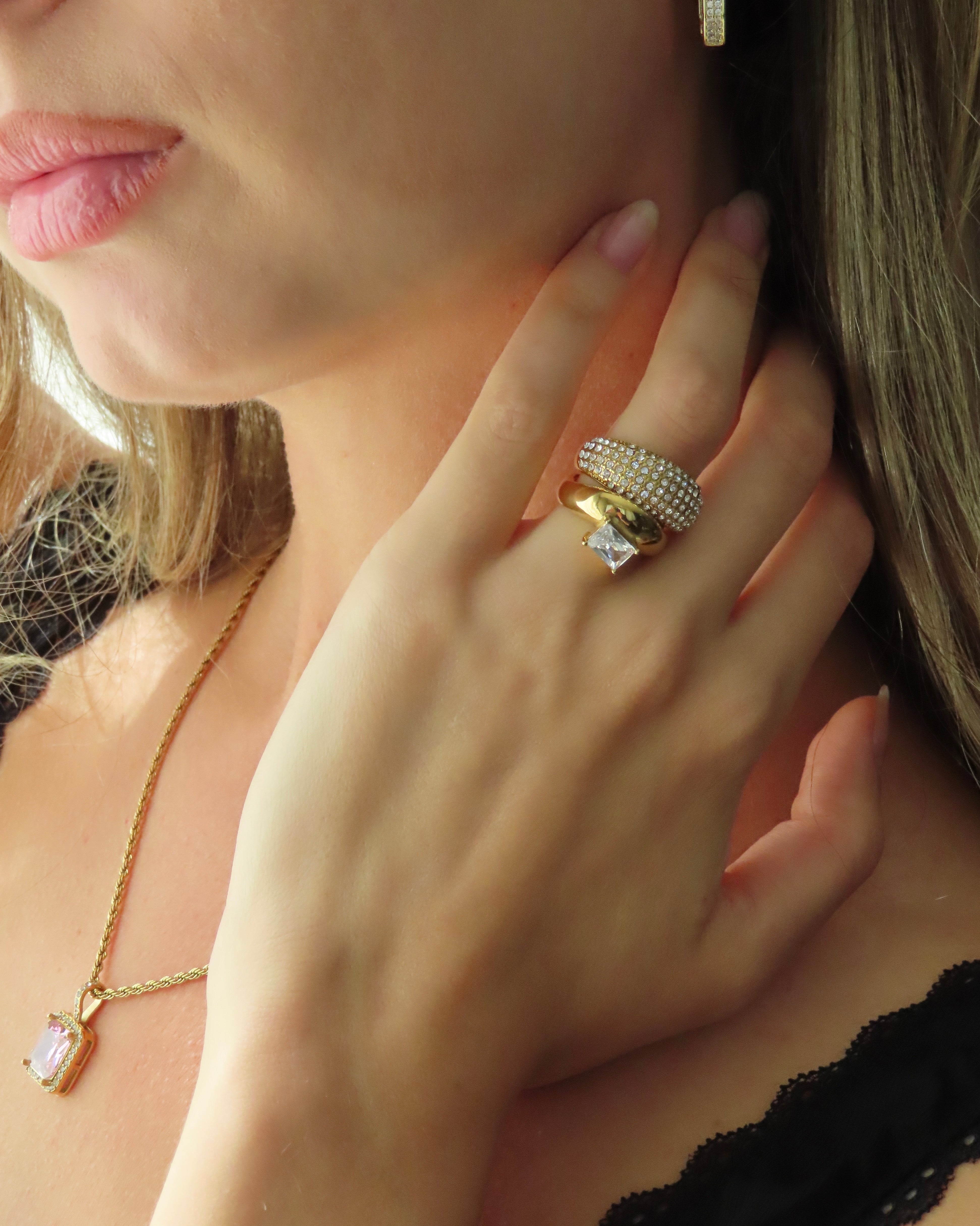 Bar CZ Ring
