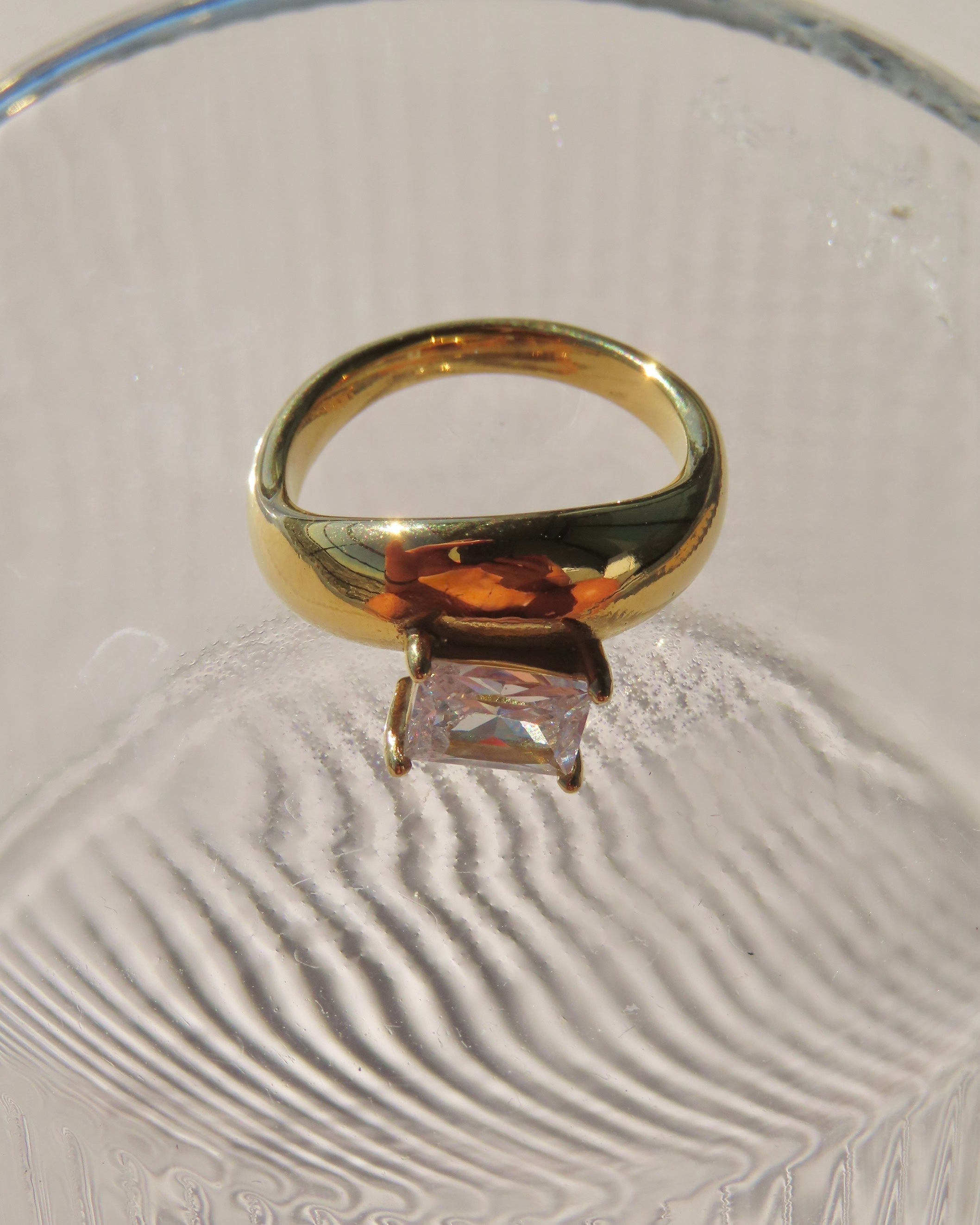 Bar CZ Ring