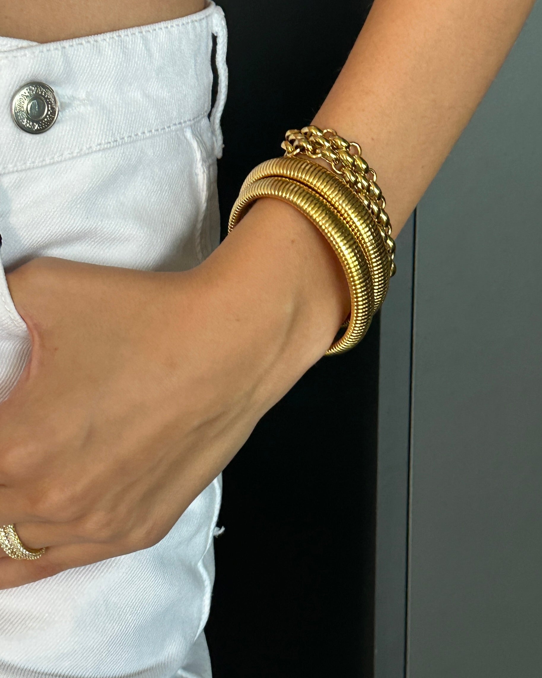 Ribbed Bracelet