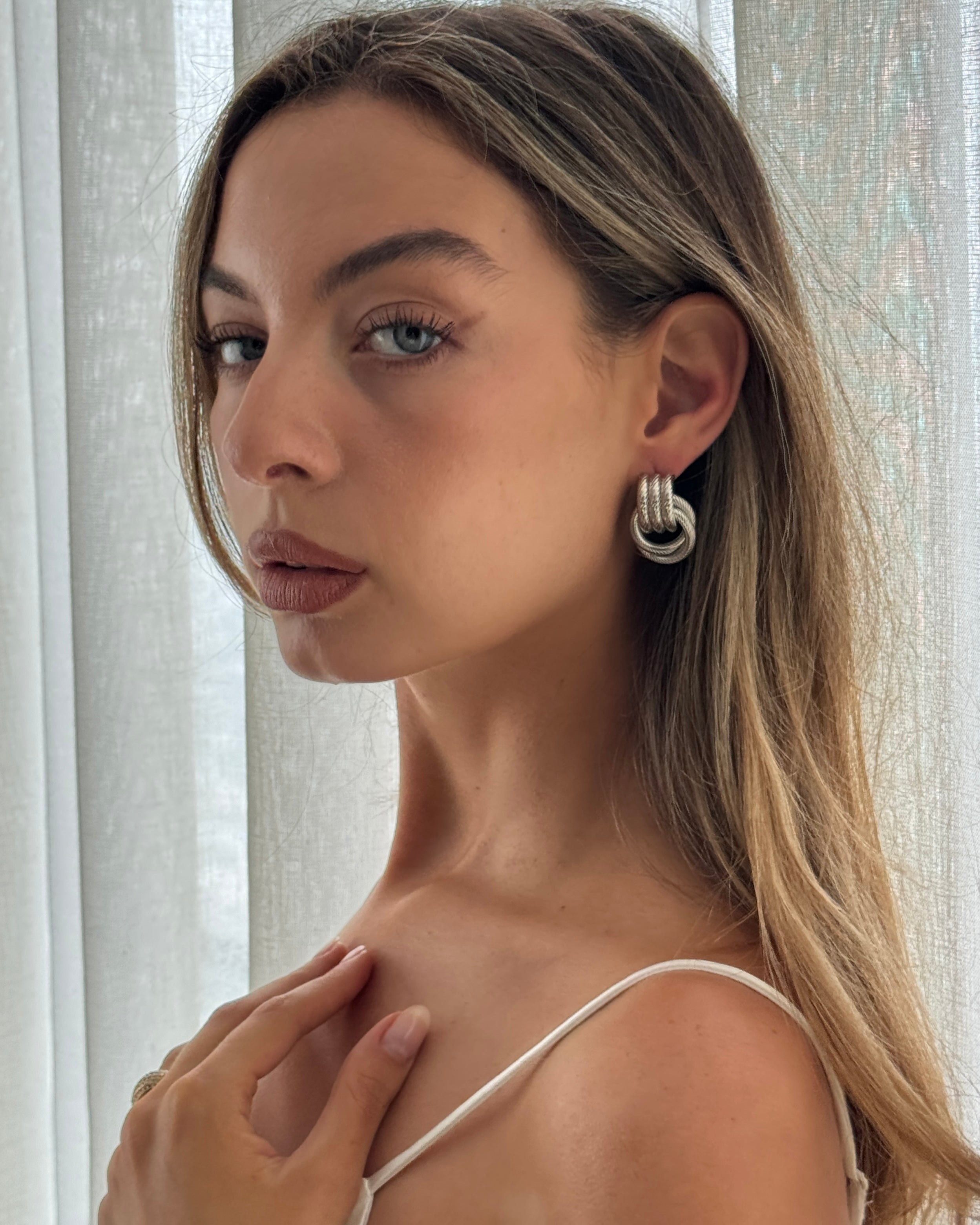 Knot Earrings - Silver