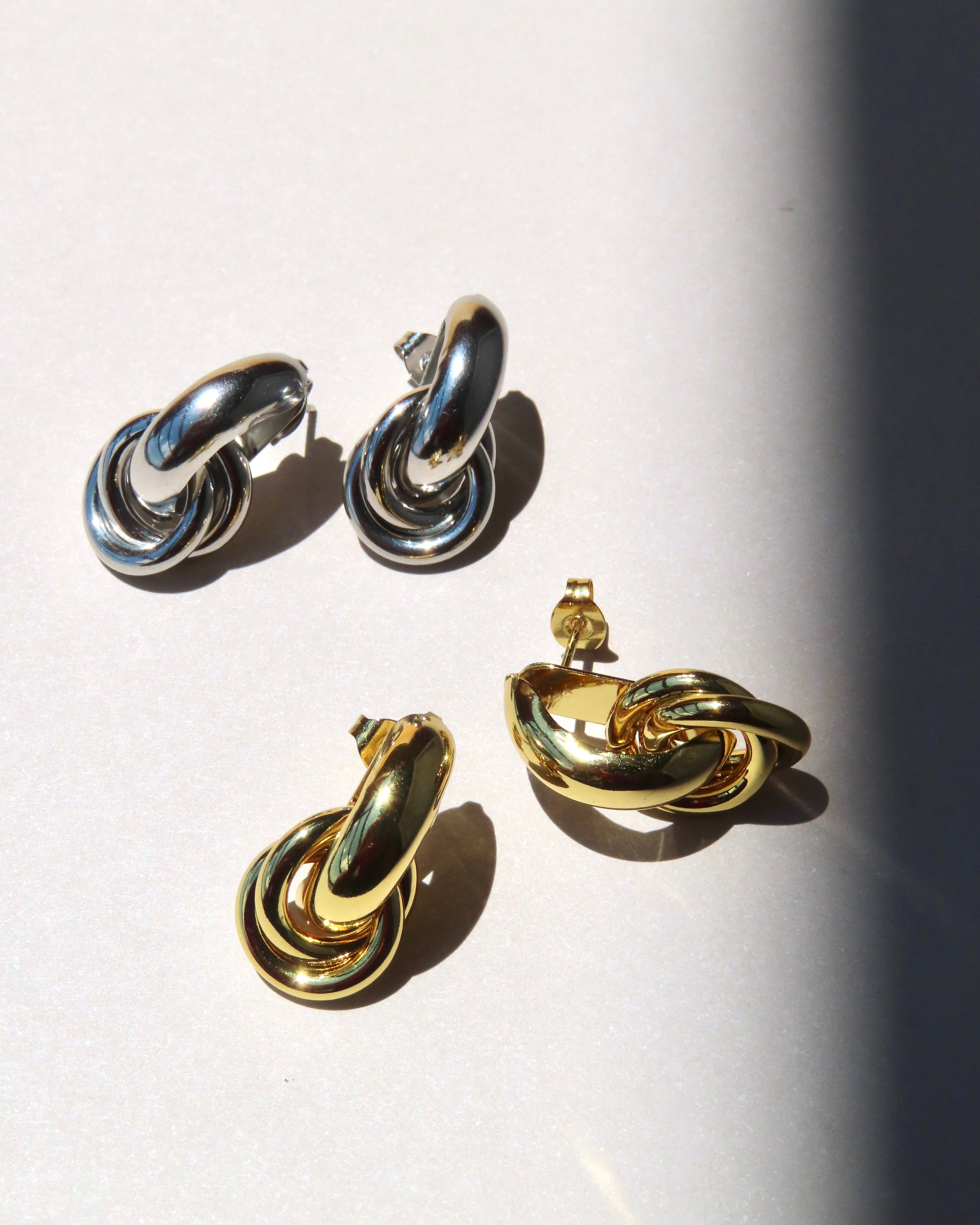 Hera Earrings - Silver
