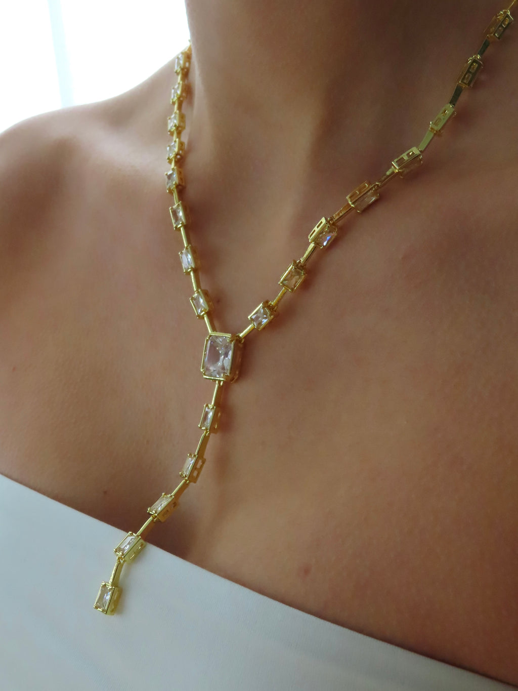 Bezel CZ Lariat Necklace