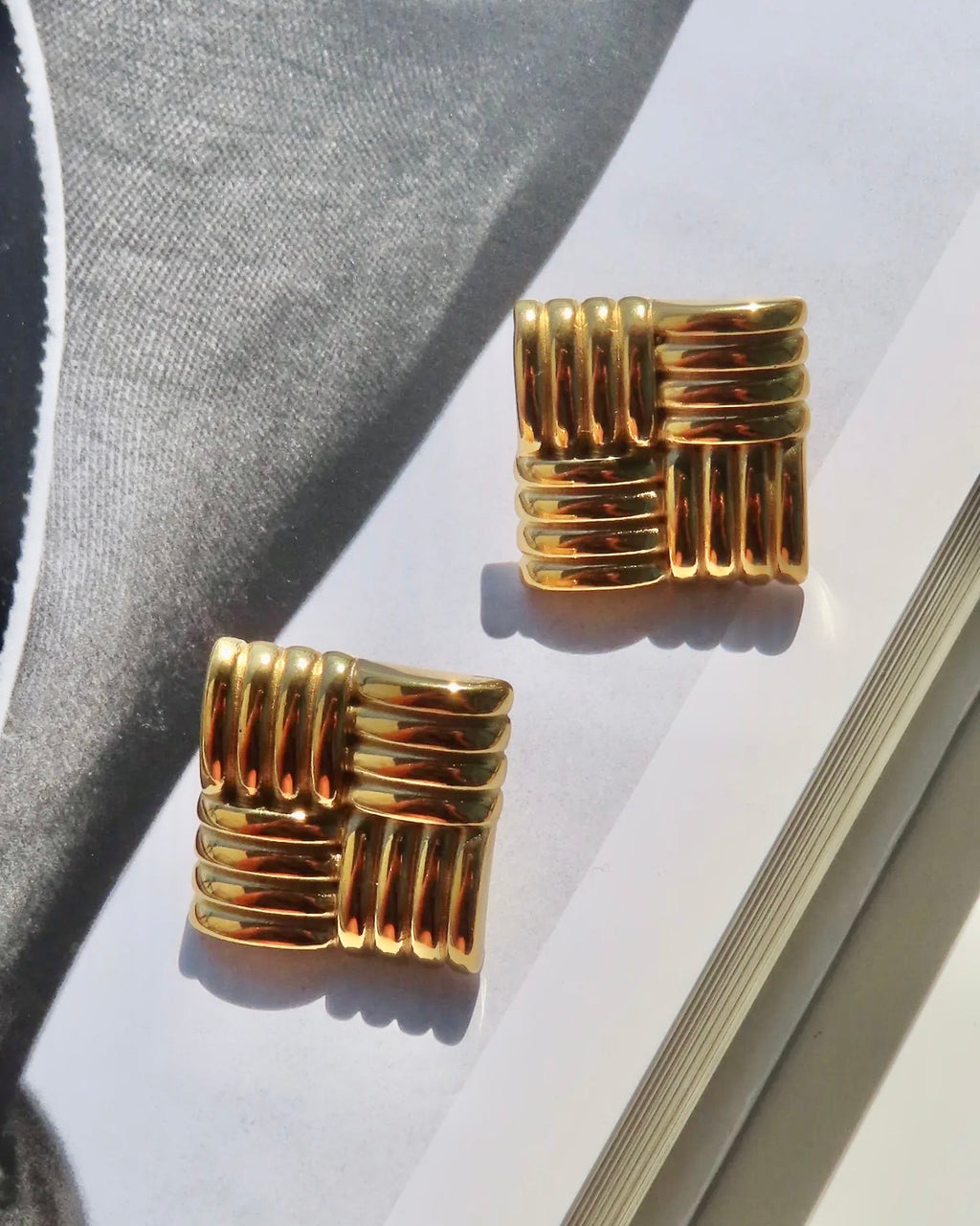 Jagger Earrings - Gold