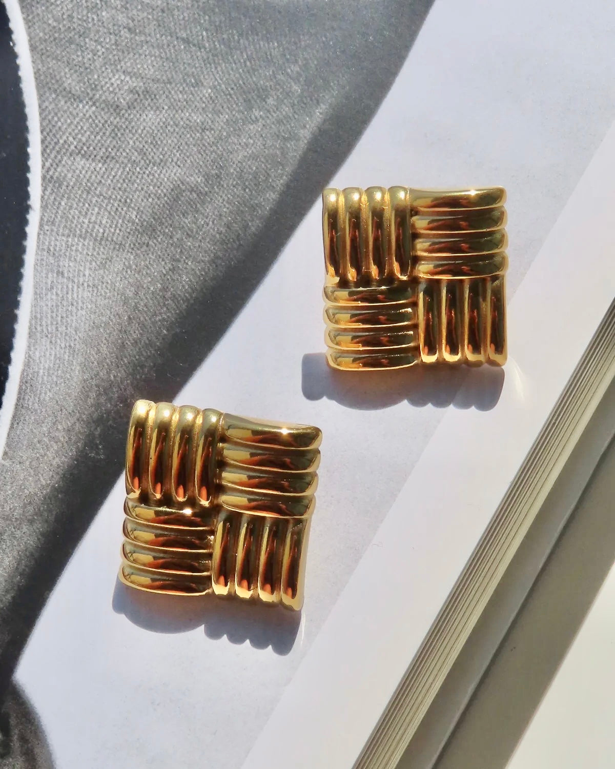 Jagger Earrings - Gold