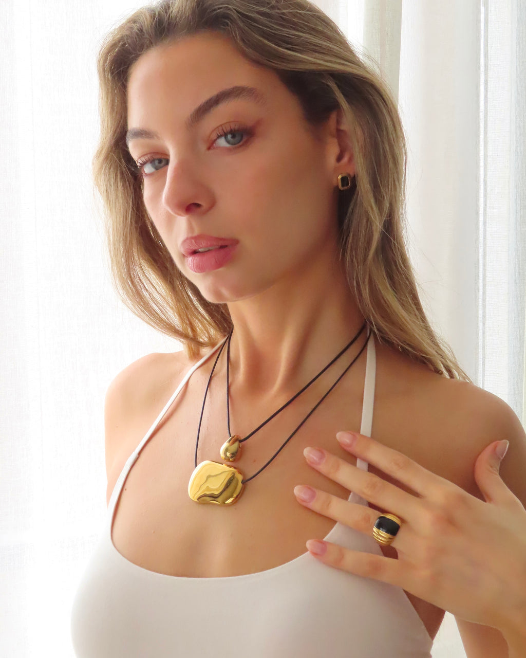 Carolyn Necklace - Gold