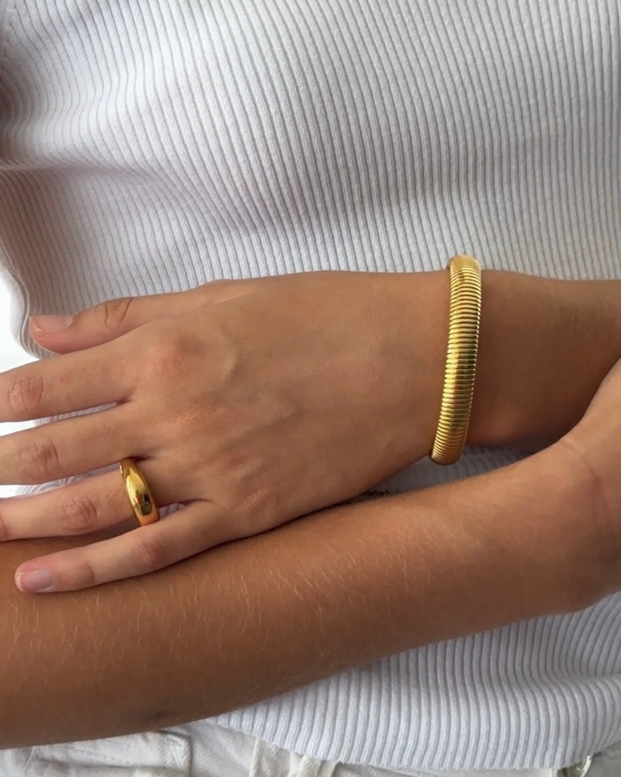Ribbed Bracelet