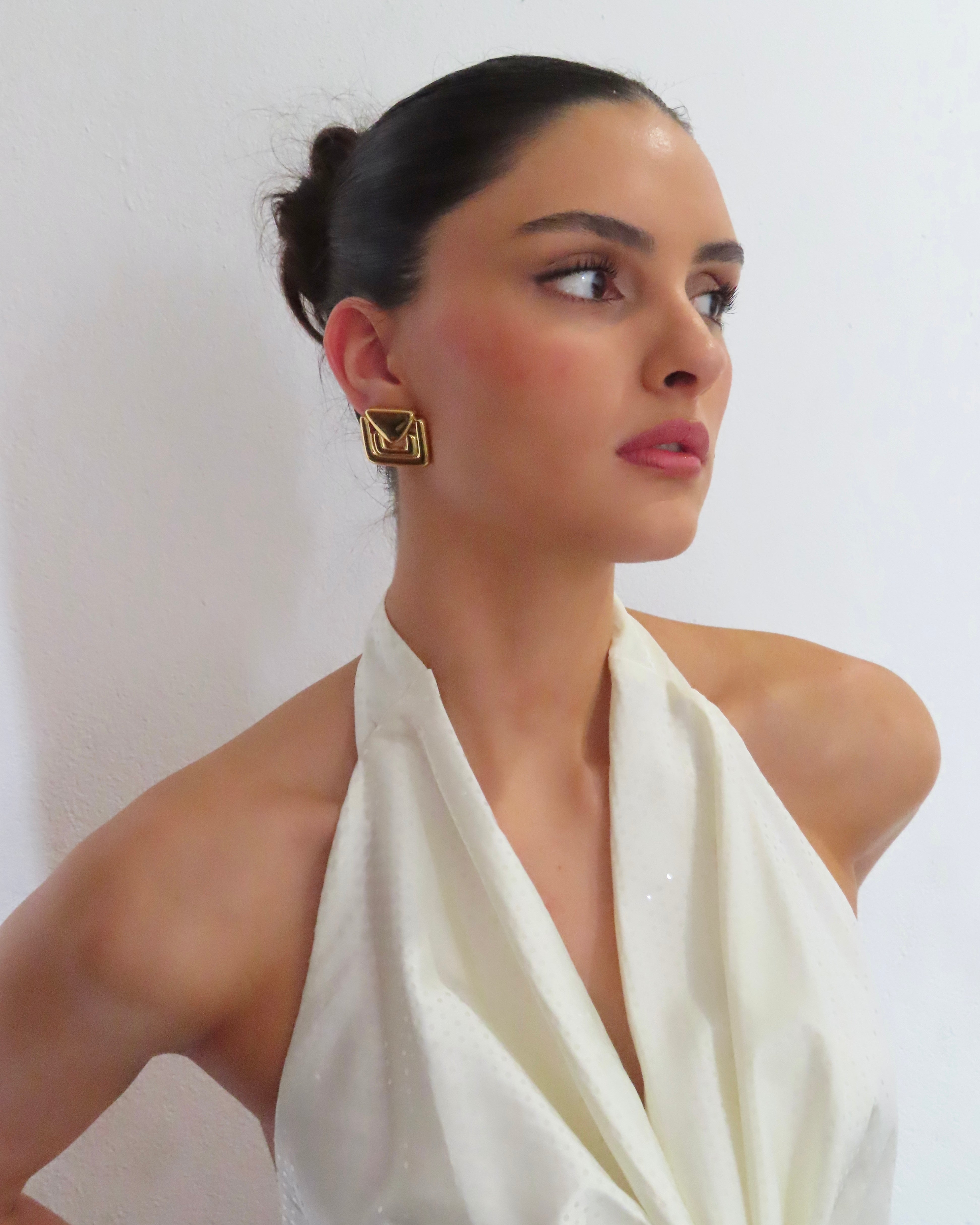 Rhey Earrings