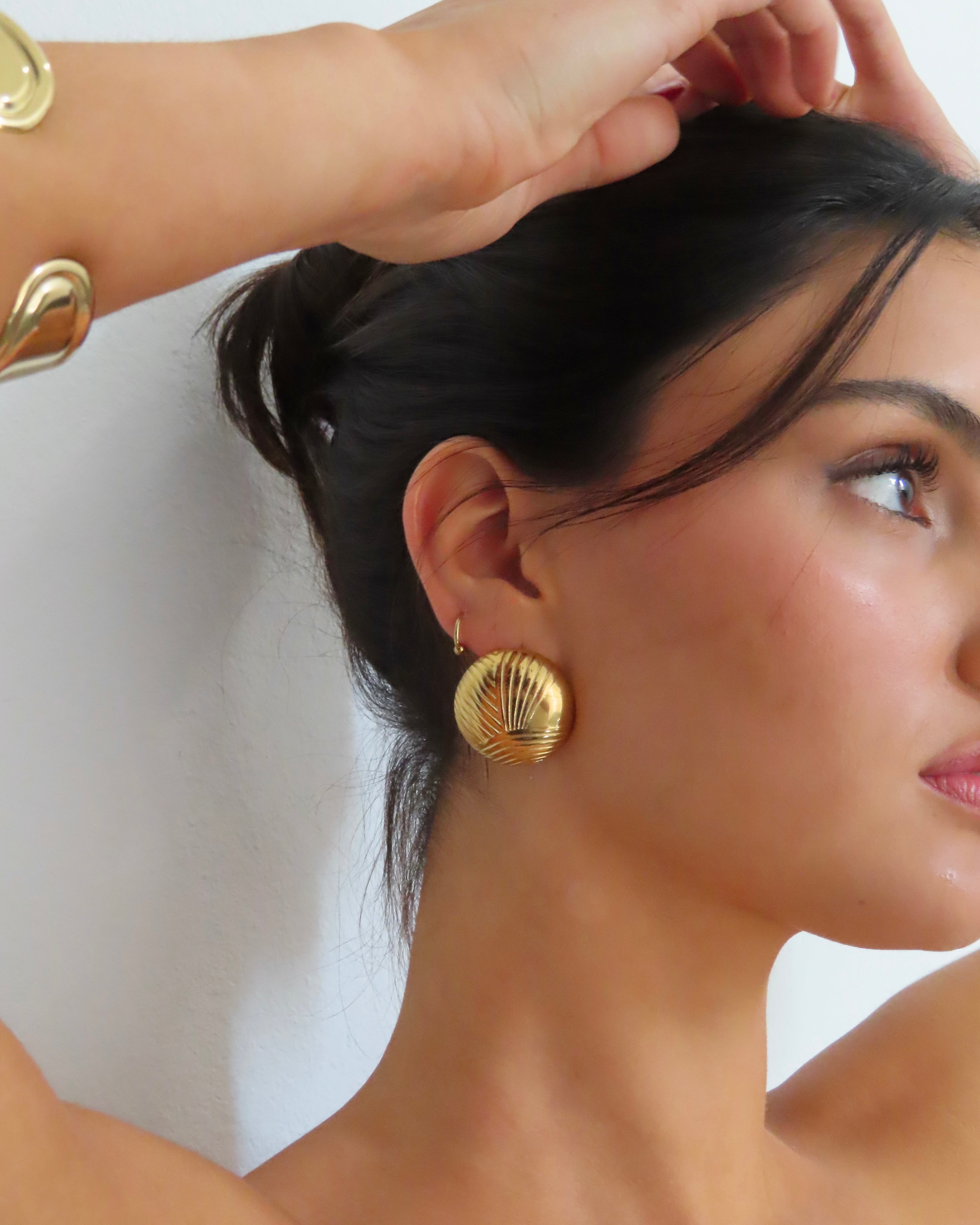 Avenue Earrings - Gold