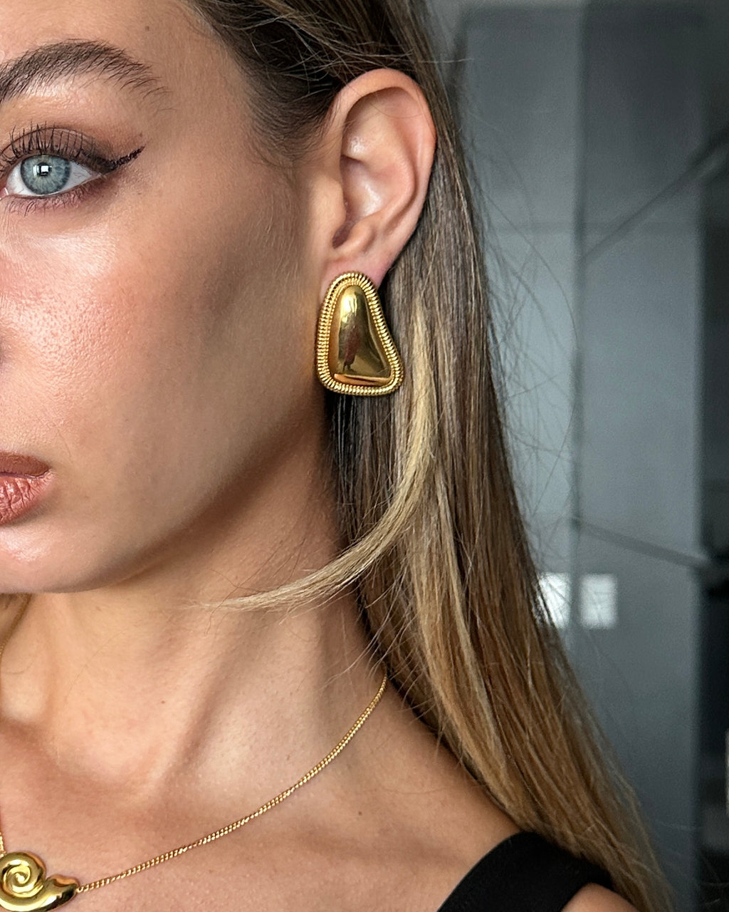 Jerry Earrings - Gold