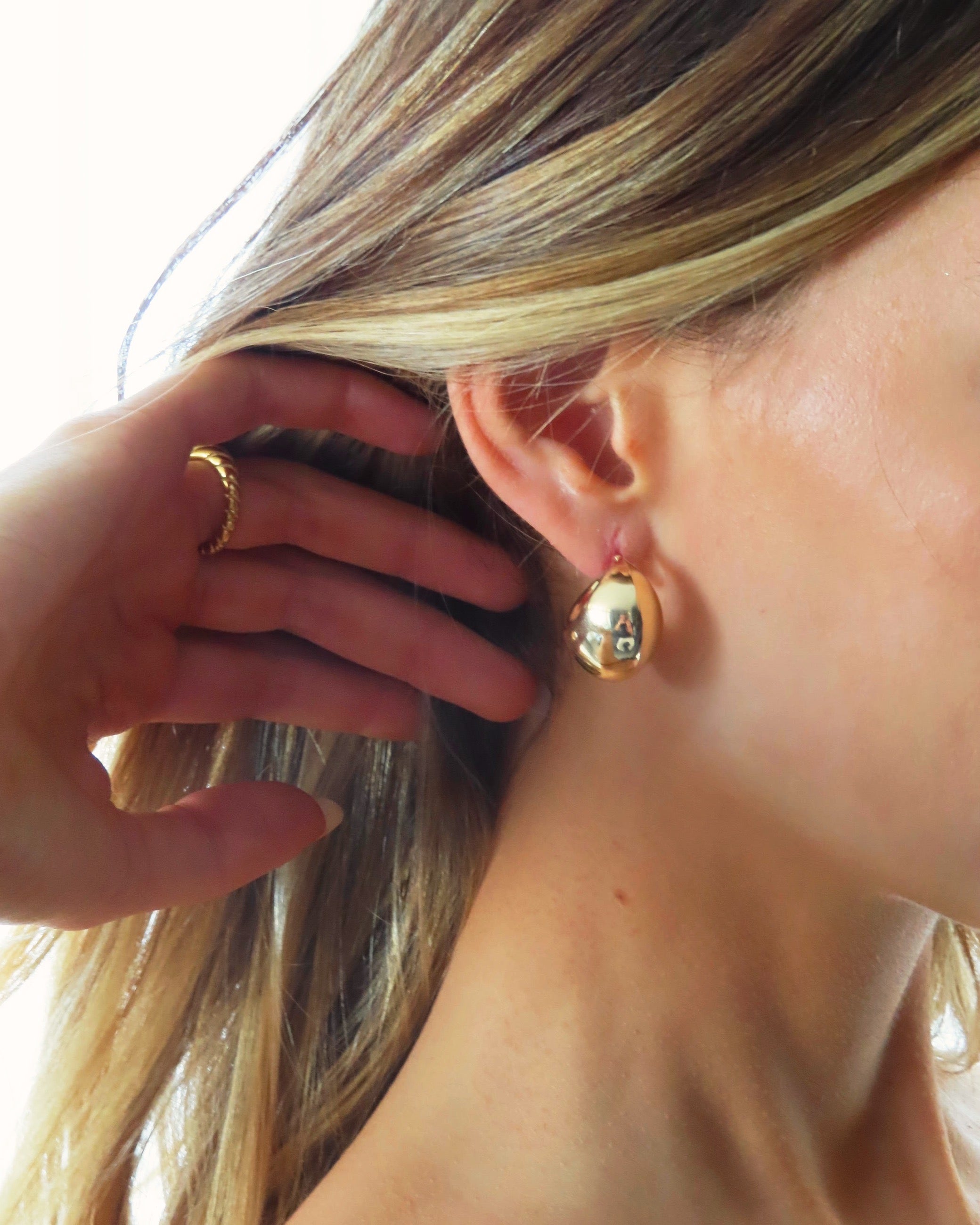 Baby Kendall Hoops - Gold